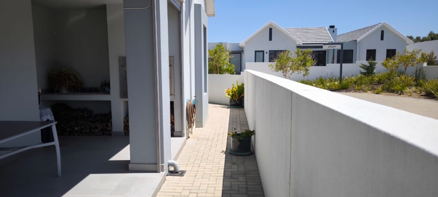 3 Bedroom Property for Sale in Sitari Country Estate Western Cape